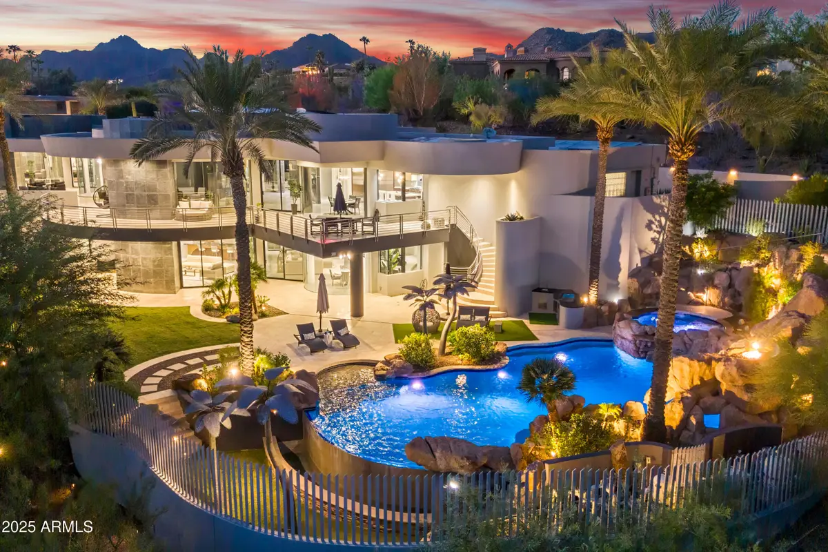 6021 N 44th Street, Paradise Valley, AZ 85253 - Image #1