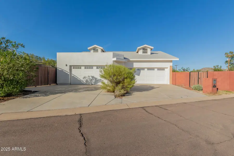 4350 E Vermont Avenue, Phoenix, AZ 85018 - Image #2