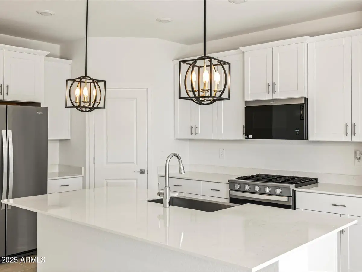 4127 W Erik Lane, Gilbert, AZ 85144 - Image #1