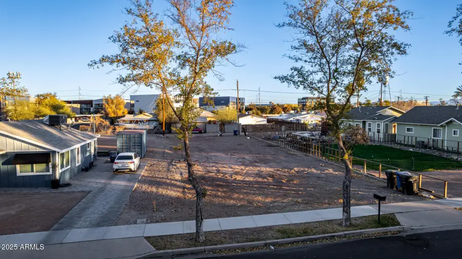 130 W Park Avenue #11, Gilbert, AZ 85233 - Image #2