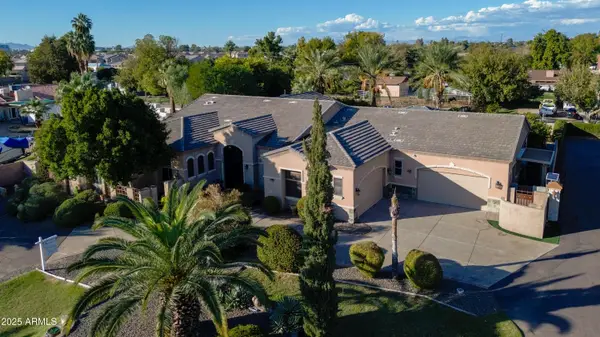 5627 N 83rd Lane, Glendale, AZ 85303