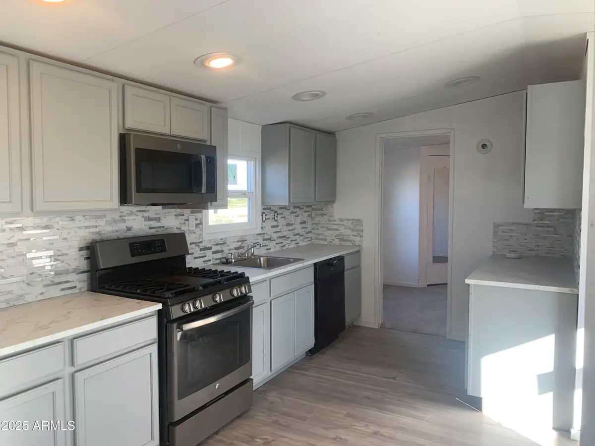 6515 W Warren Drive, Casa Grande, AZ 85194 - Image #1