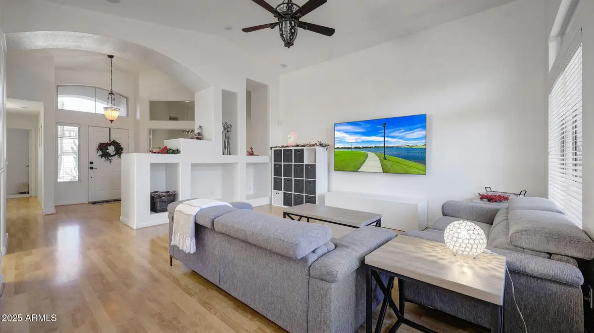 33231 N 46th Way, Deer Valley, AZ 85331 - Image #1