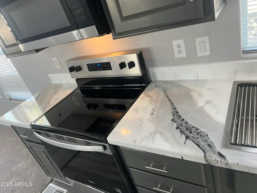 10701 N 99th Avenue #65, Peoria, AZ 85345 - Image #2