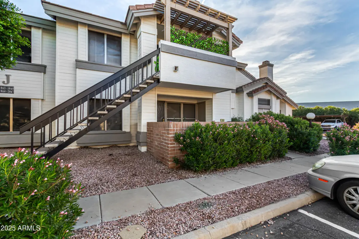 2201 N Comanche Drive #1067, Chandler, AZ 85224 - Image #1