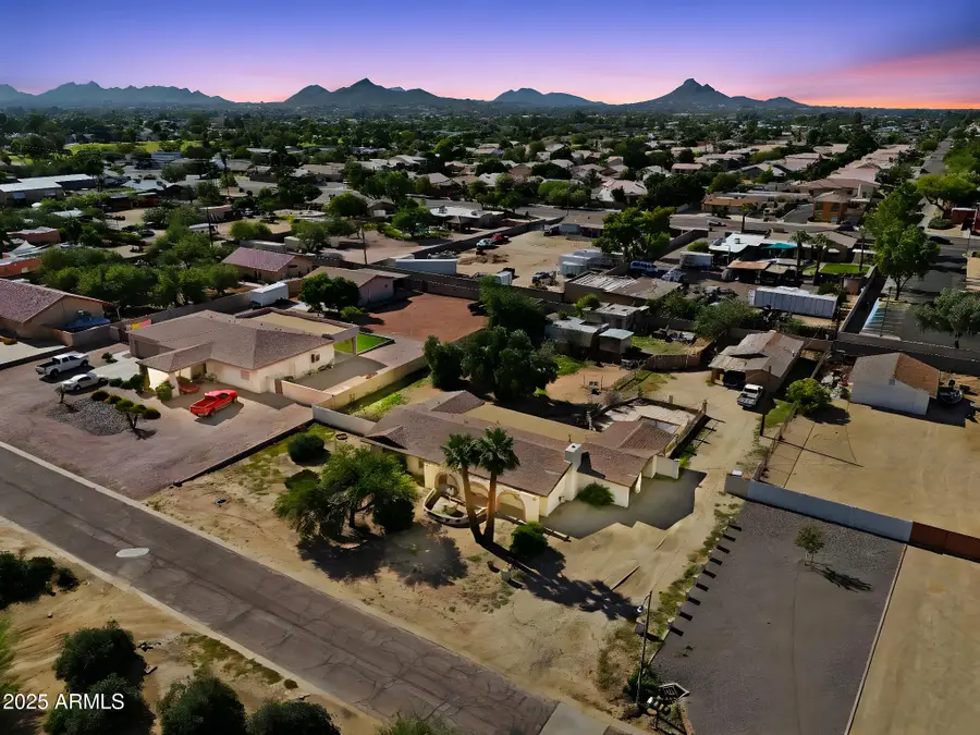 16436 N 40th Place, Phoenix, AZ 85032 - Image #2