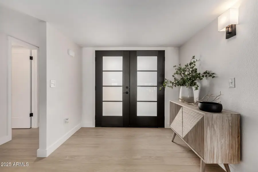 5526 N 77th Way, Scottsdale, AZ 85250 - Image #2