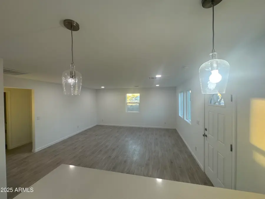 509 E Centre Avenue, Buckeye, AZ 85326 - Image #2