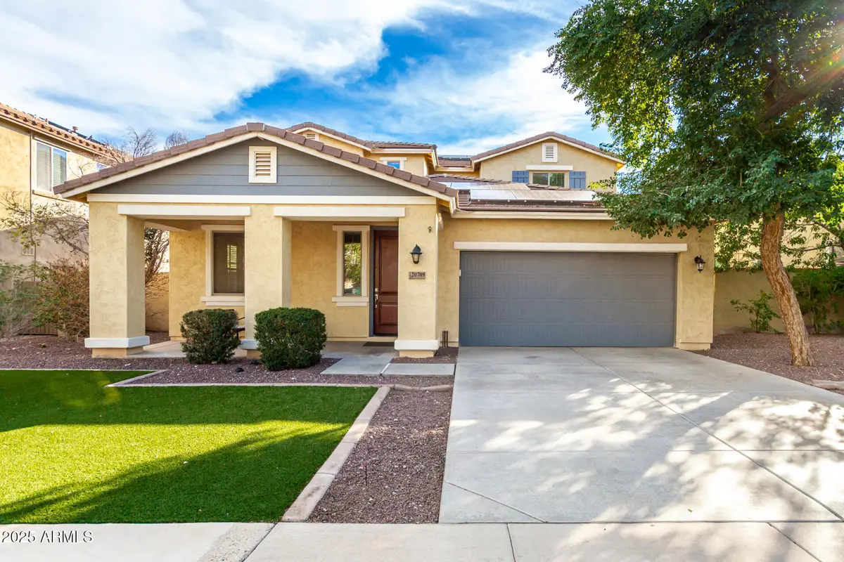 20709 W Delaney Drive, Buckeye, AZ 85396 - Image #1