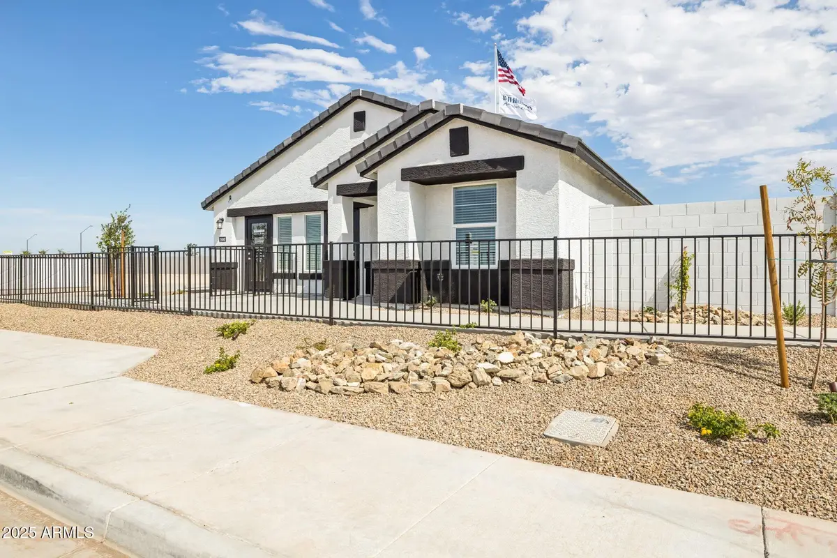 6101 S 259th Drive, Buckeye, AZ 85326 - Image #1