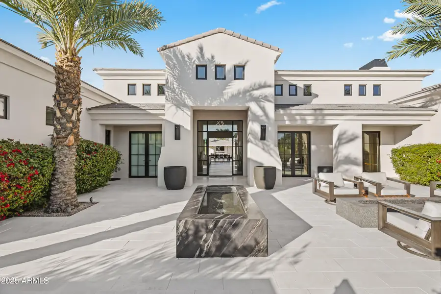 6830 E Hummingbird Lane, Paradise Valley, AZ 85253 - Image #2