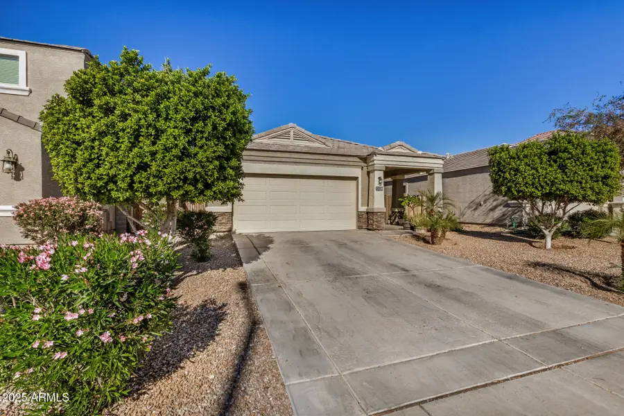 31028 W Amelia Avenue, Buckeye, AZ 85396 - Image #3