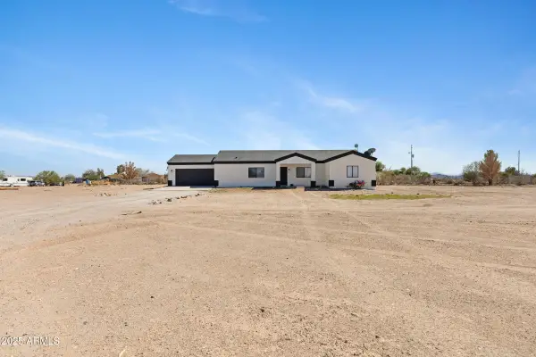 34247 W Pecan Street, Tonopah, AZ 85354