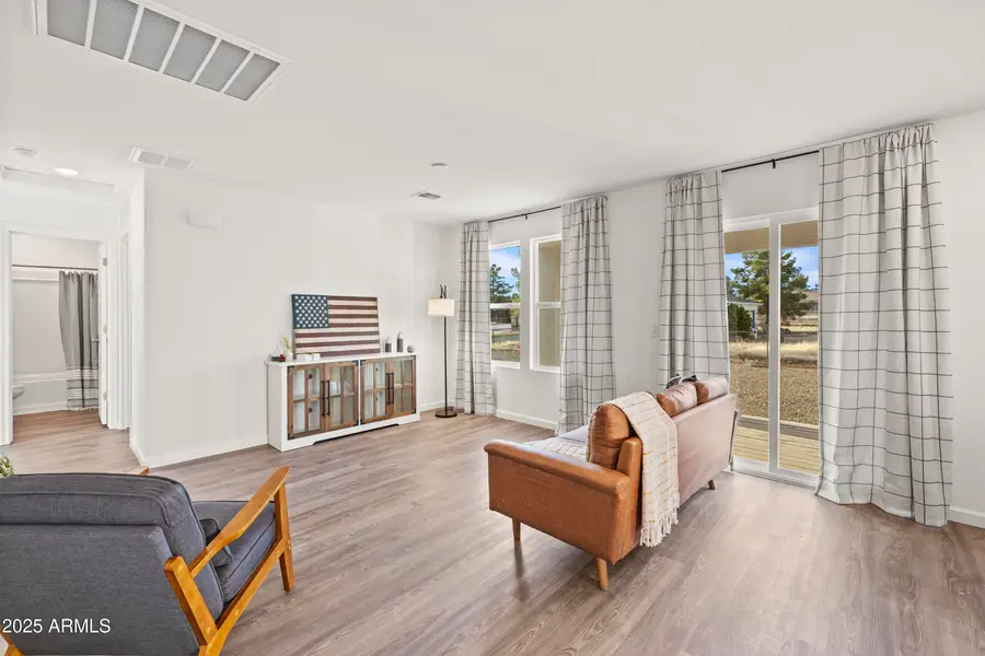 19996 E Ocotillo Drive, Cordes Lakes, AZ 86333 - Image #3