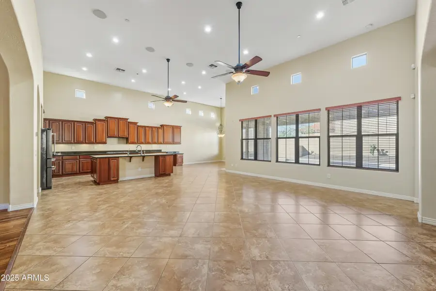 758 E Sunburst Lane, Tempe, AZ 85284 - Image #2