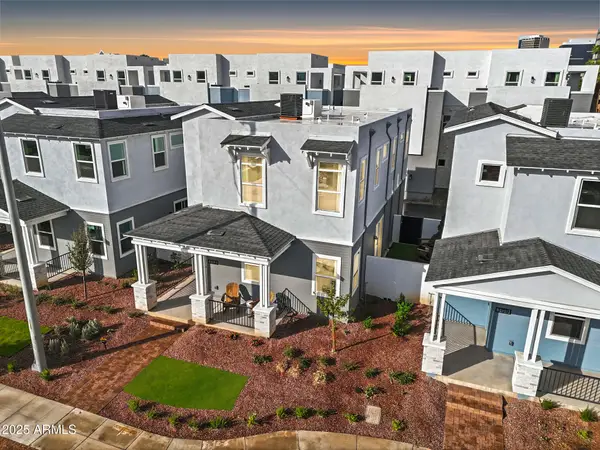 122 W Holcomb Lane, Phoenix, AZ 85003