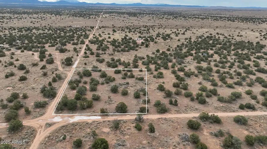 3976 E Highgrove Road #225, Valle, AZ 86046 - Image #2