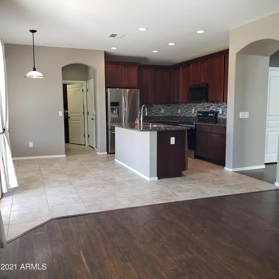 207 S La Amador Trail, Casa Grande, AZ 85194 - Image #3