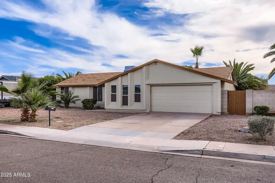 1619 W El Alba Way, Chandler, AZ 85224 - Image #2