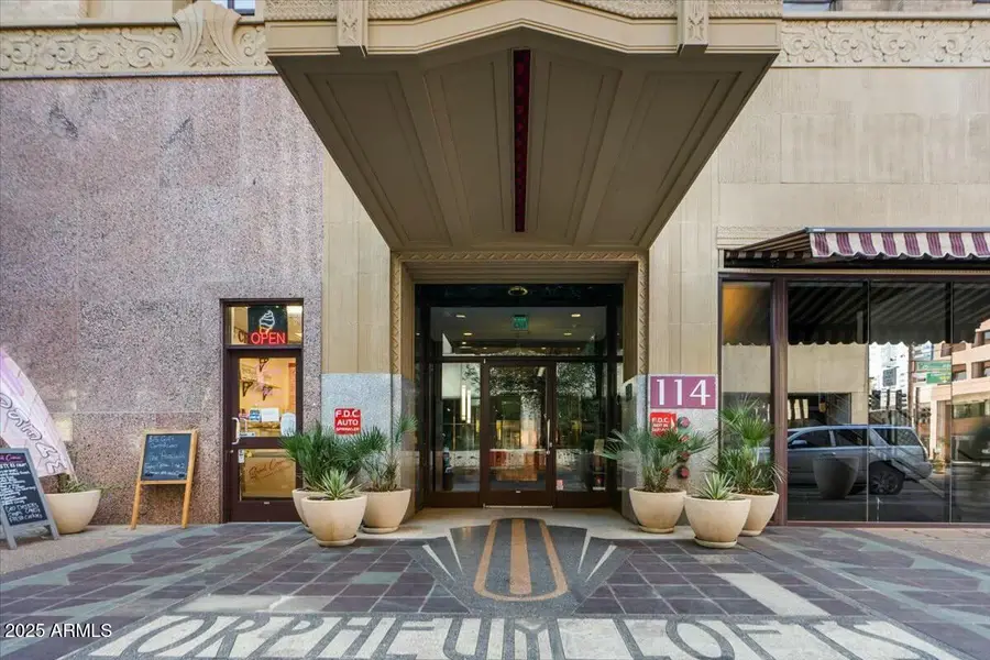 114 W Adams Street #203, Phoenix, AZ 85003 - Image #2