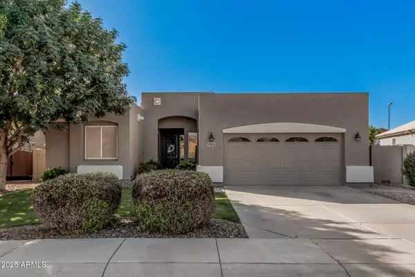 3904 S Sinova Avenue, Gilbert, AZ 85297