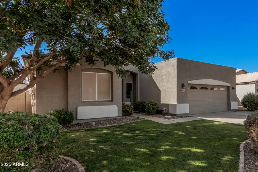 3904 S Sinova Avenue, Gilbert, AZ 85297 - Image #2