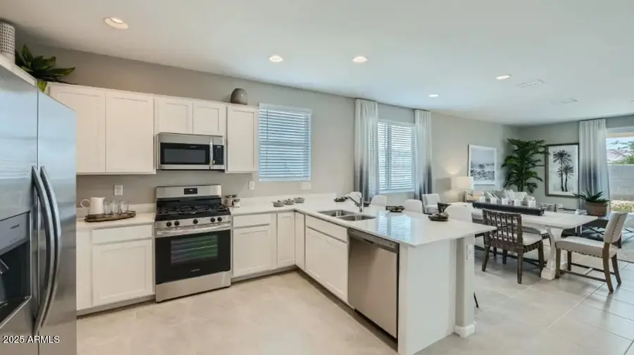 25062 N 174th Drive, Surprise, AZ 85387 - Image #3