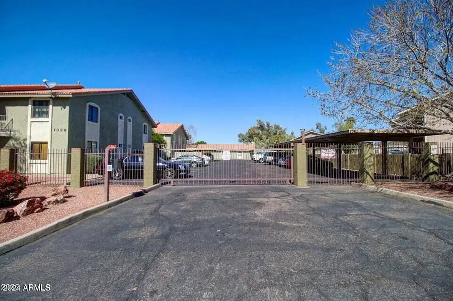 1336 E Mountain View Road #202, Phoenix, AZ 85020 - Image #2