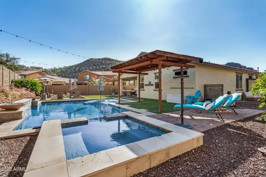 10328 W Alyssa Lane, Peoria, AZ 85383 - Image #2