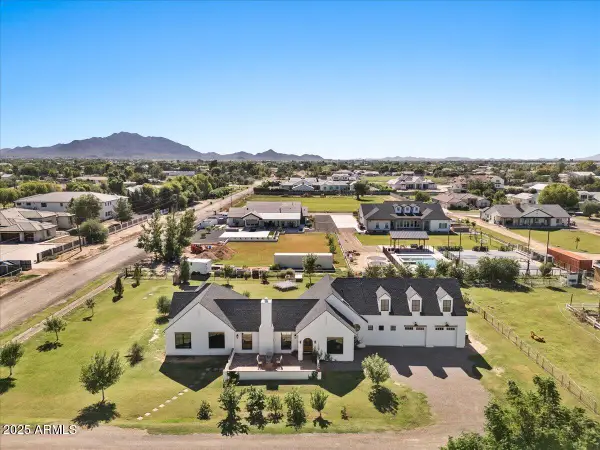 21324 S 156th Street, Gilbert, AZ 85298