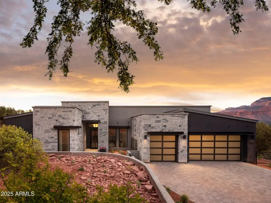 240 Hillside Vista Drive, Sedona, AZ 86336 - Image #2