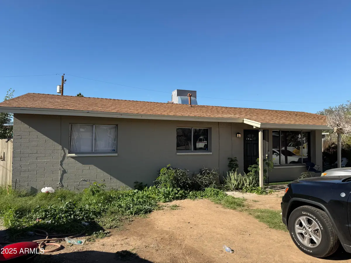 2116 N 49th Avenue, Phoenix, AZ 85035 - Image #1