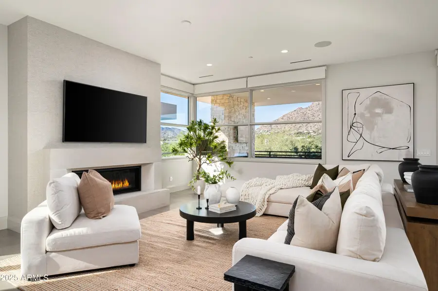 5580 E Stella Lane, Paradise Valley, AZ 85253 - Image #2