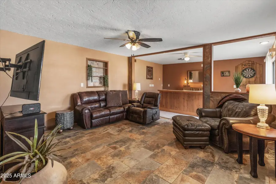 834 E Granada Avenue, Apache Junction, AZ 85119 - Image #3