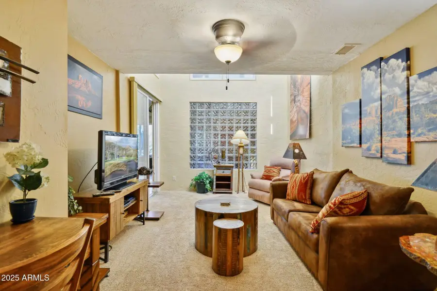 239 Canyon Mesa Drive, Village Of Oak Creek Big Park, AZ 86351 - Image #3