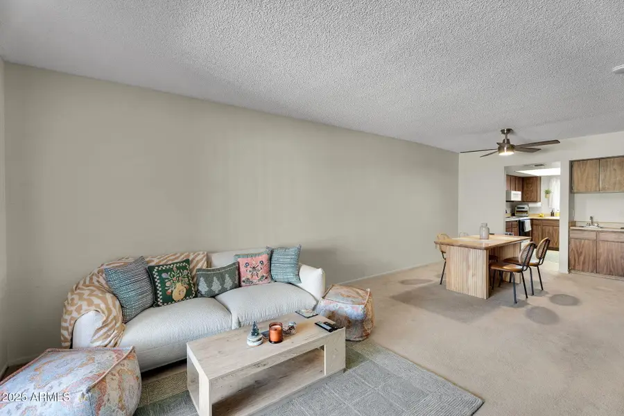 10828 N Biltmore Drive #223, Phoenix, AZ 85029 - Image #2