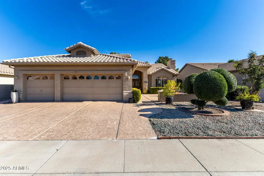 5733 S Amberwood Drive, Chandler, AZ 85248 - #2