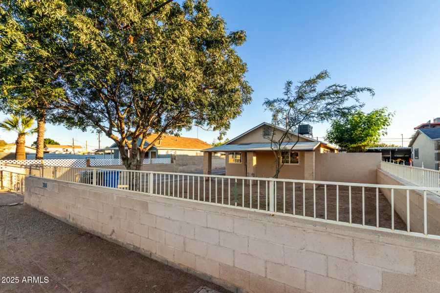 2515 E Adams Street, Phoenix, AZ 85034 - Image #2