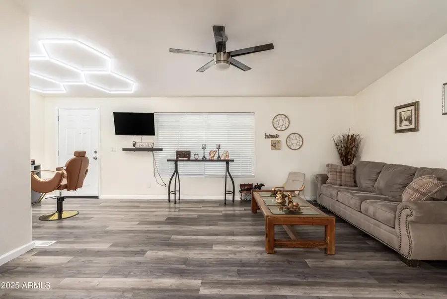 8601 N 103rd Avenue #210, Peoria, AZ 85345 - Image #2