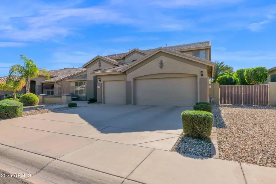 8021 W Donald Drive, Peoria, AZ 85383 - Image #3