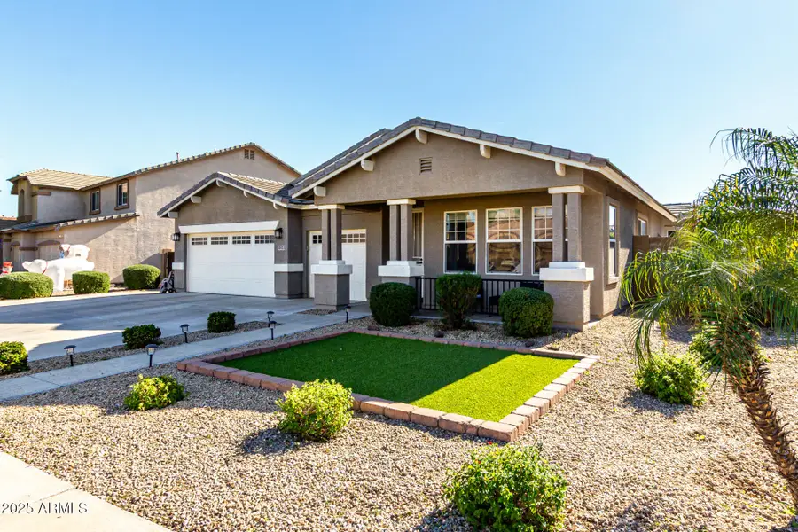 18403 W Port Au Prince Lane, Surprise, AZ 85388 - Image #2