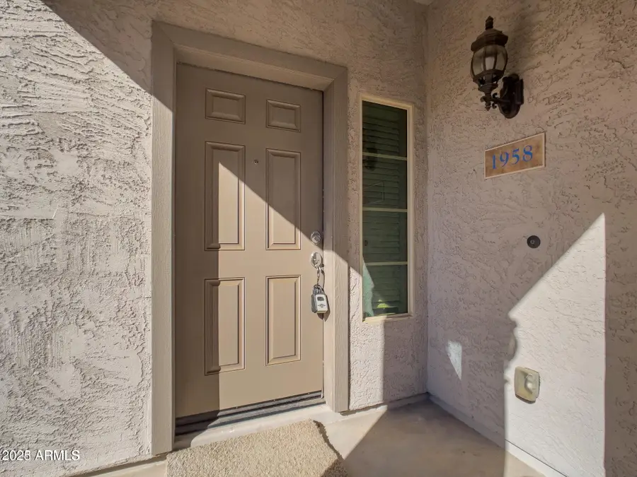 1958 W Busoni Place, Phoenix, AZ 85023 - Image #3