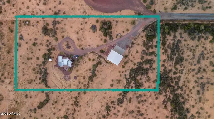 48424 N 520th Avenue, Aguila, AZ 85320 - Image #2