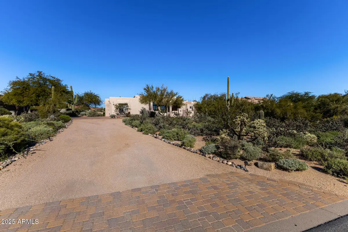 7330 E Mary Sharon Drive, Scottsdale, AZ 85266 - Image #1