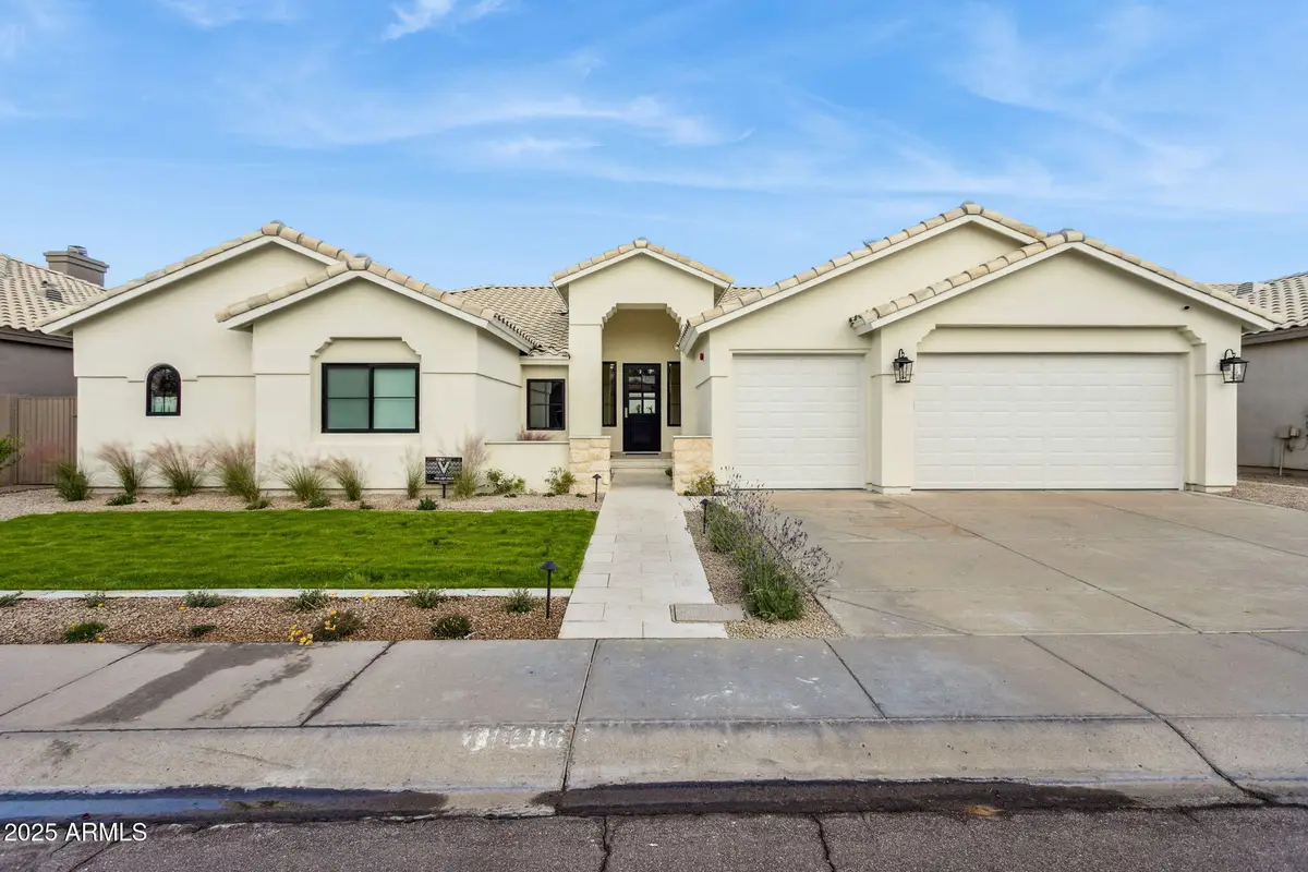 8916 E Camino Del Santo Street, Scottsdale, AZ 85260 - Image #1