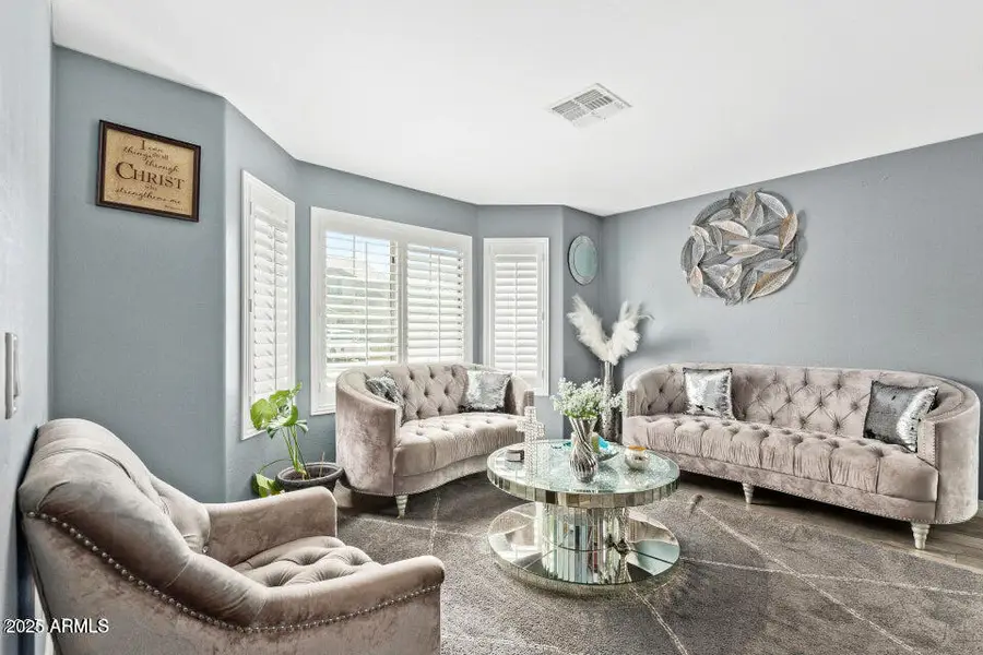 10442 W Toronto Way, Phoenix, AZ 85353 - Image #2