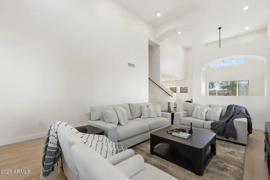 1910 S Portland Avenue, Gilbert, AZ 85295 - Image #3