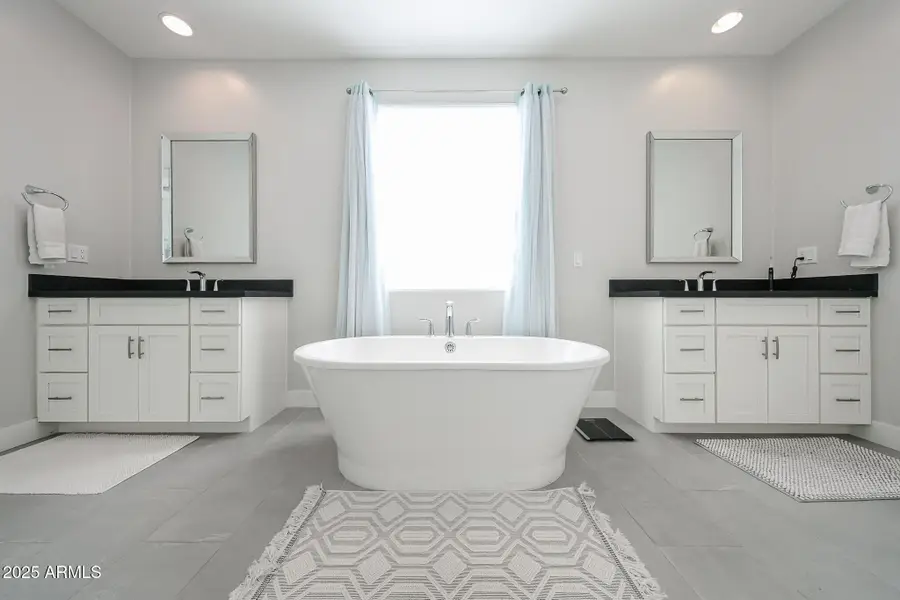 8503 E Amelia Avenue, Scottsdale, AZ 85251 - Image #3