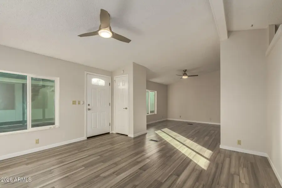 11275 N 99th Avenue #118, Peoria, AZ 85345 - Image #2