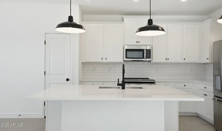 3908 S 234th Lane, Buckeye, AZ 85326 - Image #2